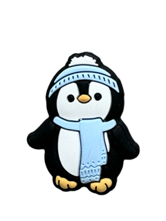 Pinguin mit Schal und Mütze